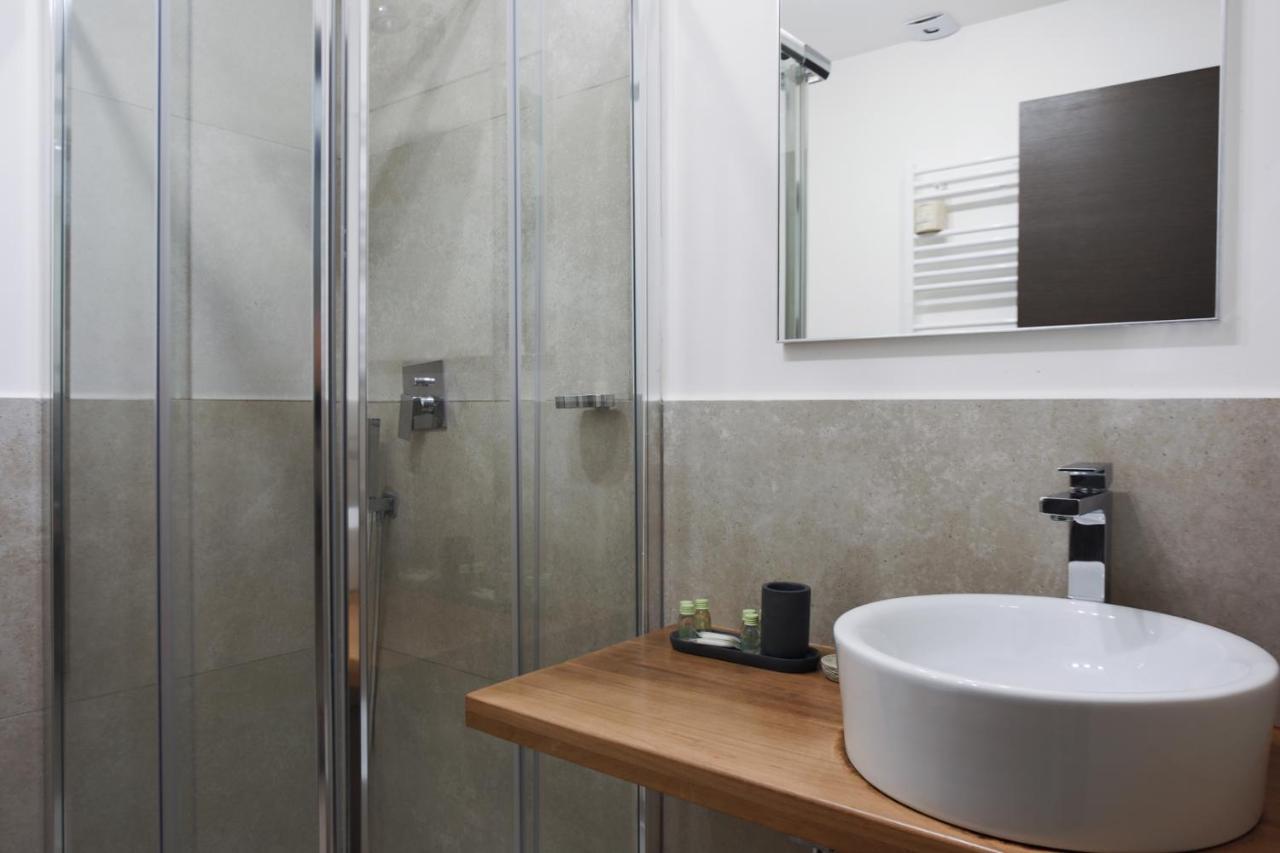 Bespoke Roma Suites Exterior foto
